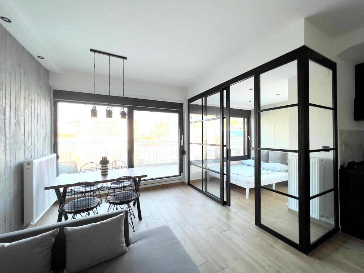 Ohappy Design Penthouse Apartment